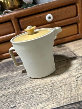 Vintage Tupperware Coffee Creamer